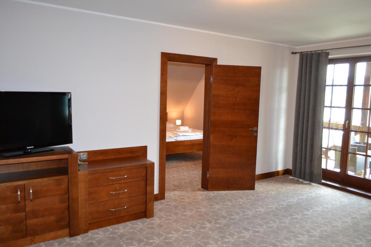 Hotel Lokis قلعة نيدزيكا المظهر الخارجي الصورة